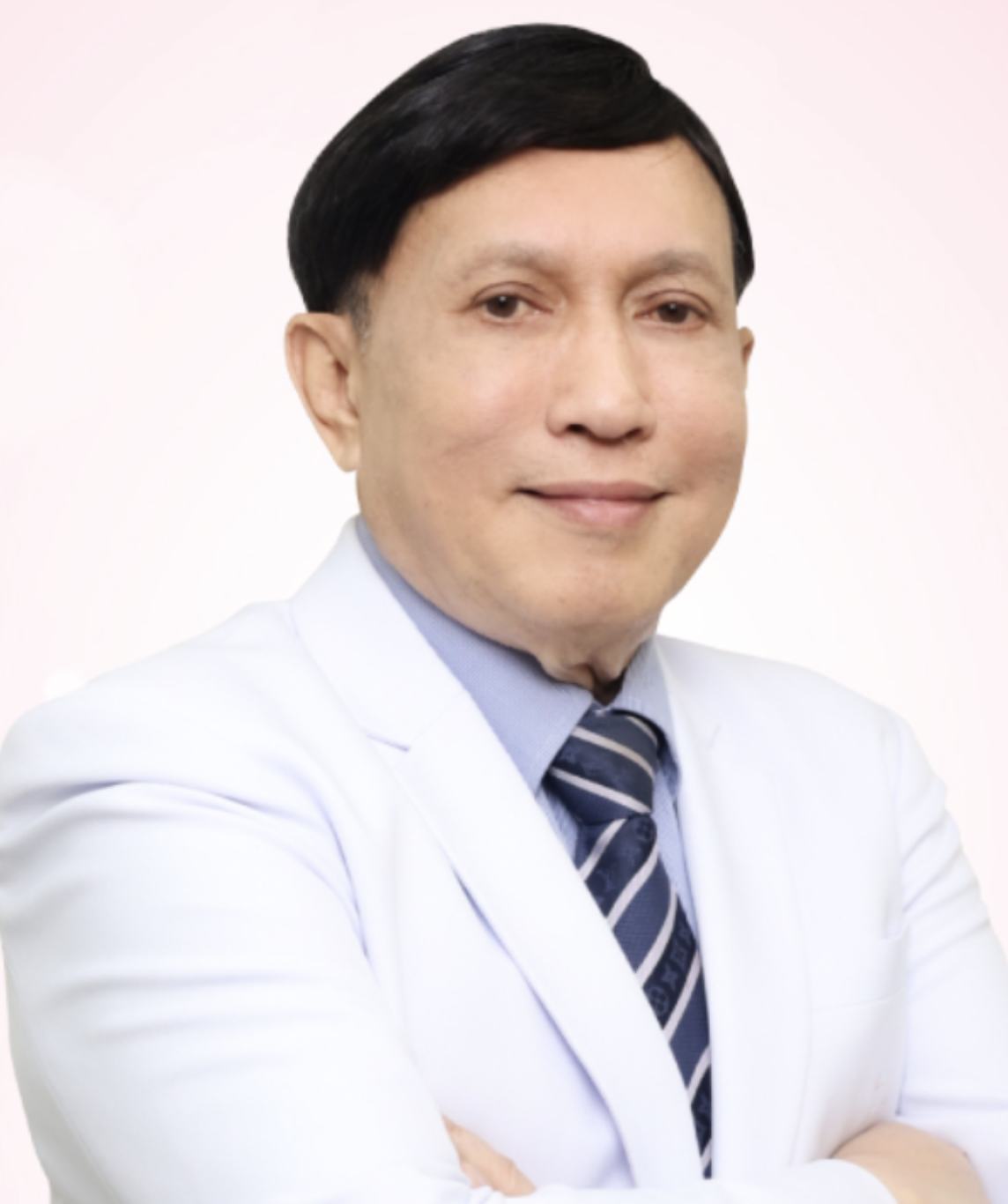 M.R. Dr. Tongtis Tongyai — Lead Specialist & Director